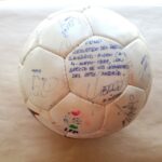 nike strike team 290g balon de futbol blanco brillante carmesi plata 4 adulto unisex 1