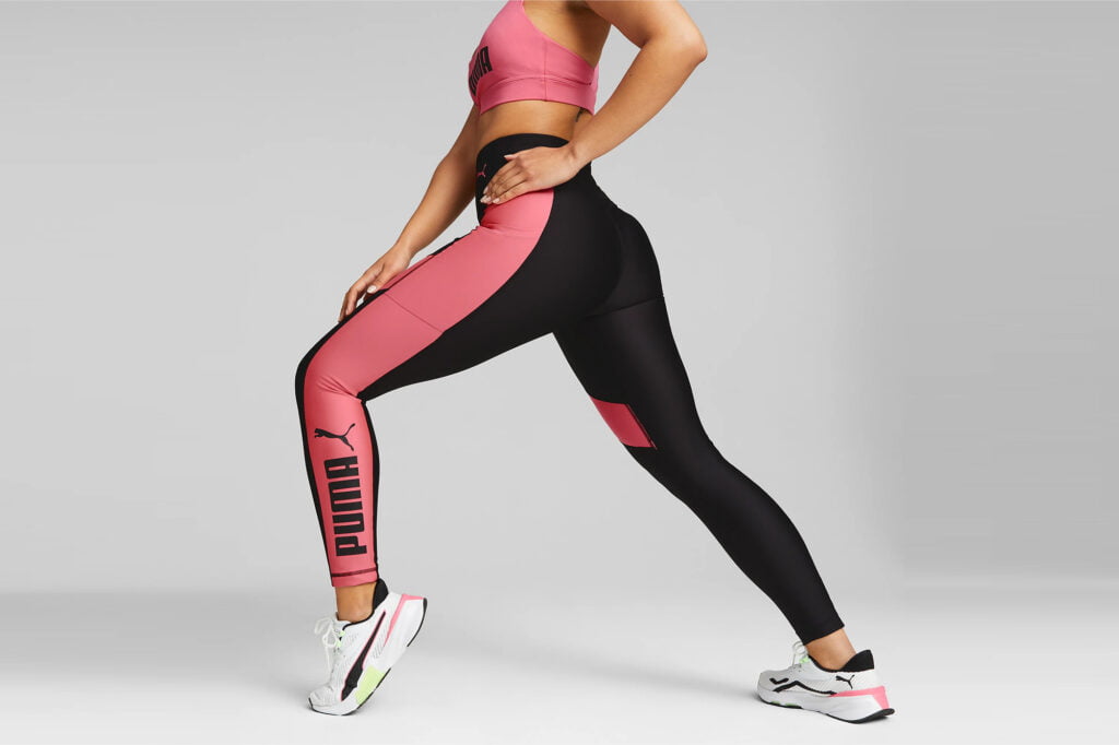 studio foundation short tight medias mujer