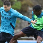 Criterios clave para elegir la mejor chaqueta impermeable de fútbol 4 chaqueta impermeable para futbol